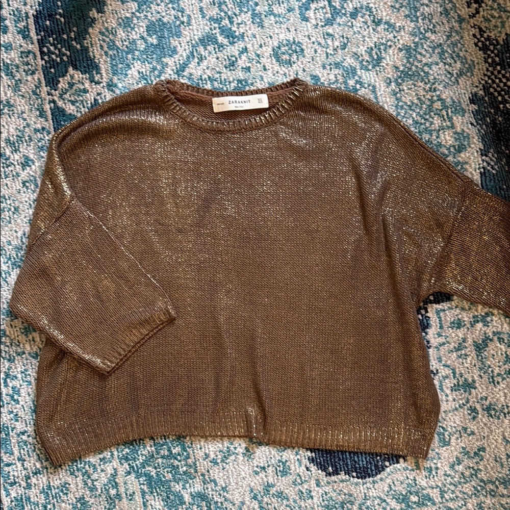 Zara Gold Metallic Crew Neck Sweater with Relaxed Fit